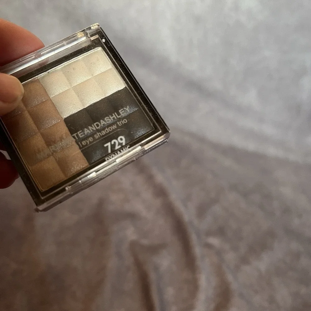 Vtg Y2K Mary Kate and Ashley Eye Glam Eyeshadow Make Up Trio 729 DYNAMIC NEW NIP